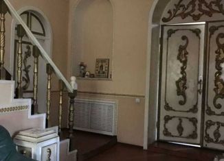 Сдается в аренду дом, 600 м2, Одинцово, Покровская улица, 2