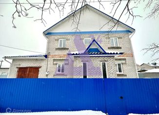 Продаю дом, 400 м2, Новоалтайск, бульвар Роз
