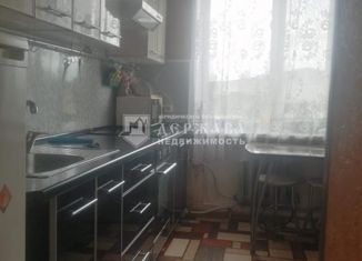 Продаю 2-комнатную квартиру, 40.5 м2, поселок городского типа Яя, Коммунальная улица, 3