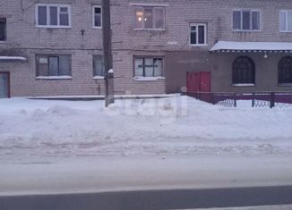 Продам 3-ком. квартиру, 48.3 м2, село Рождествено, Советская улица, 53