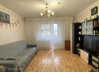 Продается 3-комнатная квартира, 61.1 м2, Абакан, Пирятинская улица, 19Г