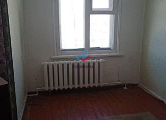 Продается 2-комнатная квартира, 45.8 м2, поселок городского типа Михайловка, 1-й квартал, 3А