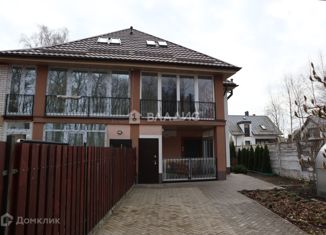 Продам таунхаус, 95 м2, поселок Заостровье, Светлогорская улица