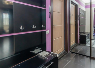 Продается трехкомнатная квартира, 81.3 м2, Челябинск, улица Лобырина, 5, жилой район Краснопольская Площадка 1