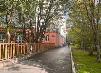 Продам многокомнатную квартиру, 139 м2, Мурманск, проспект Ленина, 55