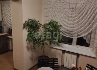 Продажа 4-комнатной квартиры, 70 м2, Барнаул, улица Малахова, 69