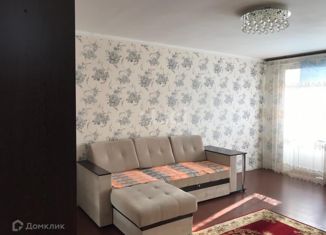 Трехкомнатная квартира на продажу, 56.3 м2, Карачаево-Черкесия, Красноармейская улица, 44А