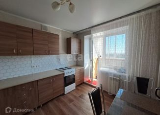 Продается 1-ком. квартира, 37 м2, Стерлитамак, улица Суворова, 6