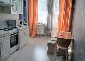 Сдается 1-ком. квартира, 32 м2, Республика Алтай, улица Ленина, 60В