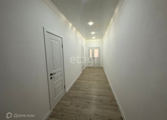 Продам 2-ком. квартиру, 86.7 м2, Назрань, Новая улица, 20