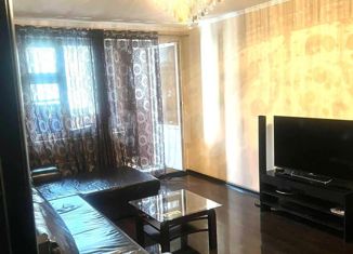 Сдам 2-ком. квартиру, 70 м2, Москва, Болотниковская улица, 36к5