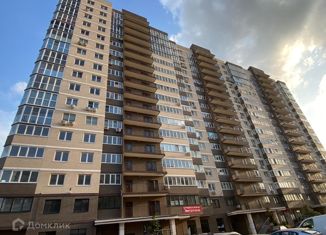 Продается 2-ком. квартира, 58 м2, Краснодарский край, Старокубанская улица, 123А