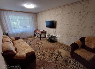 Продажа трехкомнатной квартиры, 63 м2, Усолье-Сибирское, проспект Красных Партизан, 61