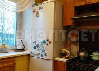 Продается 4-комнатная квартира, 62.2 м2, Мурманская область, улица Юрия Гагарина, 47к1