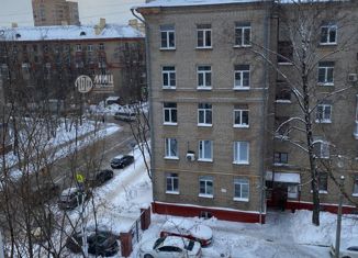 Продается 3-комнатная квартира, 68 м2, Москва, улица Маршала Конева, 8к1, район Щукино