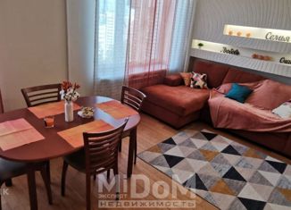 Сдается 2-ком. квартира, 90 м2, Санкт-Петербург, улица Веденеева, 2, метро Политехническая