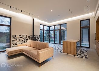 Сдается в аренду 5-ком. квартира, 200 м2, Москва, Дмитровское шоссе, 81к3, район Западное Дегунино