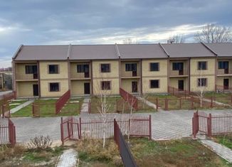 Продаю таунхаус, 136.6 м2, село Карагали, улица Карла Маркса