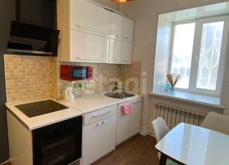 Продам 2-ком. квартиру, 44 м2, Владивосток, улица Приходько, 19