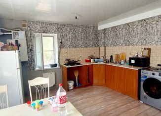 Продам таунхаус, 75 м2, Апшеронск, улица Ленина