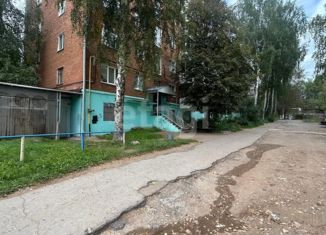 Продам 2-комнатную квартиру, 41.7 м2, Воткинск, улица Павлова, 2