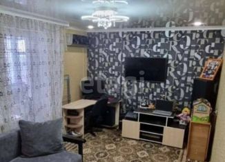 Продается 2-комнатная квартира, 42 м2, Короча, улица Карла Маркса, 44