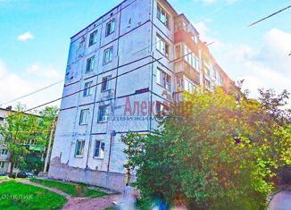 Продам двухкомнатную квартиру, 48 м2, Ленинградская область, Судостроительная улица, 16