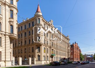 Продам комнату, 210.9 м2, Санкт-Петербург, улица Писарева, 18