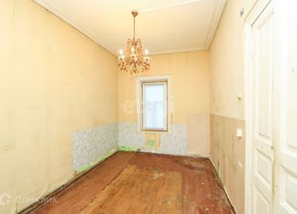 Продам 2-комнатную квартиру, 37.1 м2, Иркутск, улица Лапина, 33