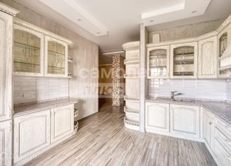 Продается трехкомнатная квартира, 130 м2, Москва, Фестивальная улица, 23