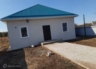 Продам дом, 81 м2, станица Курчанская, улица Горького, 50