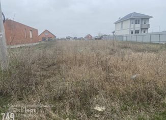 Продаю земельный участок, 10 сот., станица Новотитаровская, улица 50 лет Победы