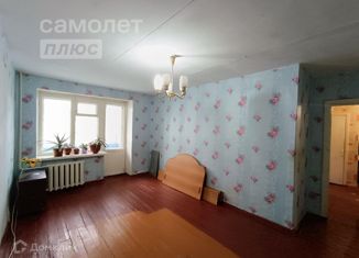 Продаю 2-комнатную квартиру, 45.1 м2, Стерлитамак, Коммунистическая улица, 24