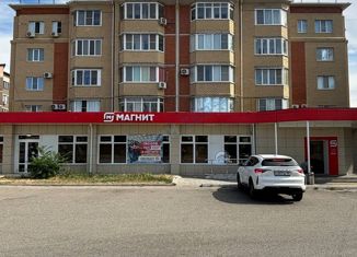 Продажа 1-комнатной квартиры, 43.8 м2, Элиста, улица Юрия Клыкова, 90Б