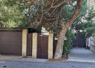 Продам земельный участок, 3.3 сот., Геленджик, улица Горького, 6Г