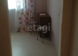 Аренда 3-ком. квартиры, 60 м2, Уфа, улица Академика Курчатова, 65/8