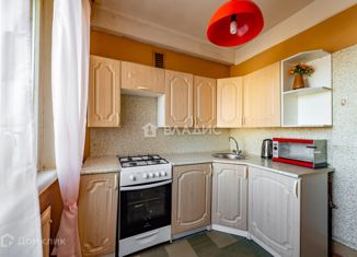 Продажа 3-комнатной квартиры, 57.6 м2, Санкт-Петербург, Сиреневый бульвар, 22/26, Сиреневый бульвар