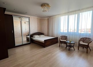 Продажа 1-комнатной квартиры, 53.2 м2, Ставрополь, улица Серова, 10/1, микрорайон № 26