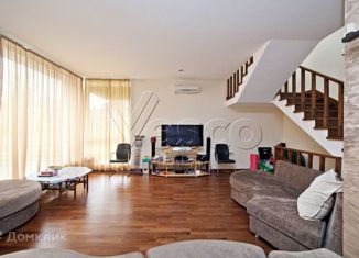 Продам таунхаус, 450 м2, деревня Рождественно