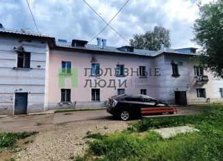 Продаю комнату, 81 м2, Киров, улица Дружбы, 7