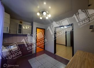 Продам четырехкомнатную квартиру, 82 м2, Кемерово, улица Авроры, 10
