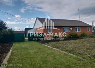 Продаю дом, 83.1 м2, рабочий посёлок Комаричи, улица Чапаева