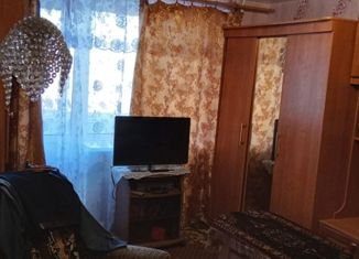 Продажа 2-комнатной квартиры, 45 м2, Сланцы, улица Максима Горького, 20А