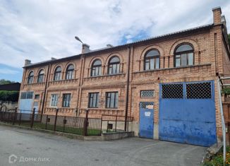 Продам дом, 235 м2, Владикавказ, улица Камбердиева, 26, микрорайон Южный