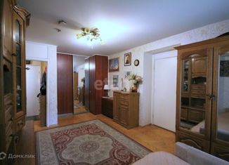 Продаю двухкомнатную квартиру, 48 м2, Москва, улица Богданова, 8, улица Богданова