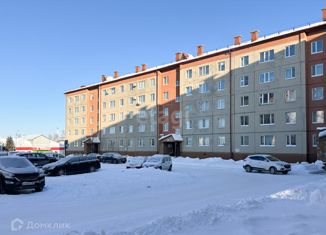 Продается двухкомнатная квартира, 50.9 м2, посёлок городского типа Пойковский, 4-й микрорайон, 10