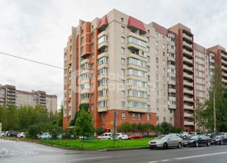 Продам двухкомнатную квартиру, 70.9 м2, Санкт-Петербург, Камышовая улица, 40к1