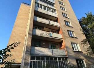 Продам 1-комнатную квартиру, 37 м2, Обнинск, проспект Ленина, 56