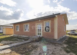 Продается дом, 98 м2, село Троицкое, 1-я Челябинская улица, 58