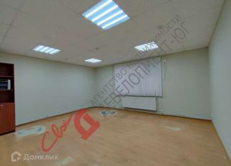 Сдается в аренду офис, 22 м2, Краснодар, улица Коммунаров, 31/1, улица Коммунаров